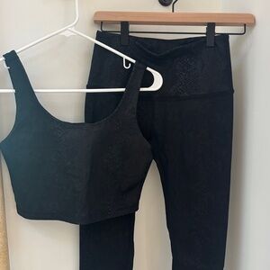 Black Beyond Yoga Textured High-Waist Leggings with Matching Crop Tank